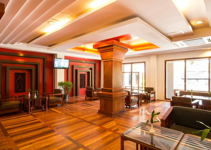 Hotel Royal Empire 4*