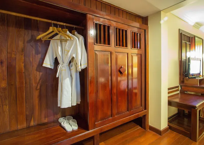 Royal Empire 4* Siem Reap