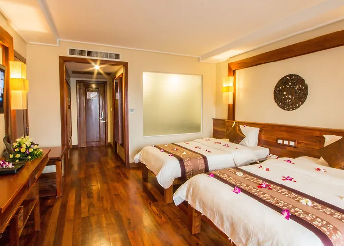 Royal Empire Hotel