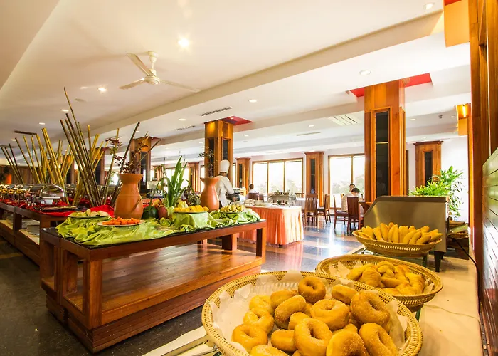 Royal Empire Hotel 4*